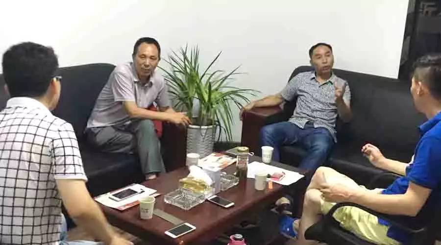 喜訊！云南昆明徐總成功加盟藍(lán)炬星